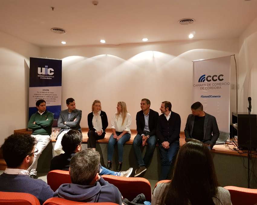 Departamento Joven presente en el evento «Rol de los jóvenes en el contexto actual y su mirada al futuro»